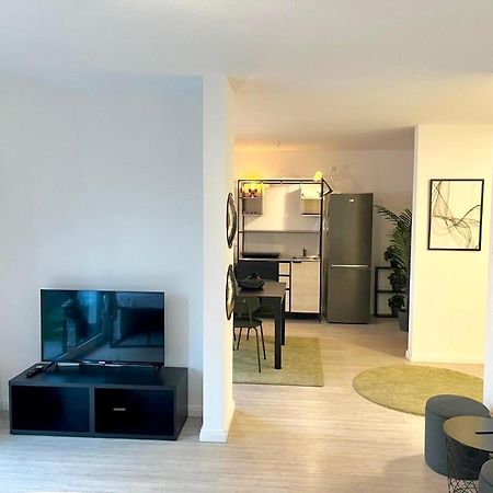 Gemuetliche Apartments Direkt An Der Grenze Von Hamburg Нордерщед Екстериор снимка