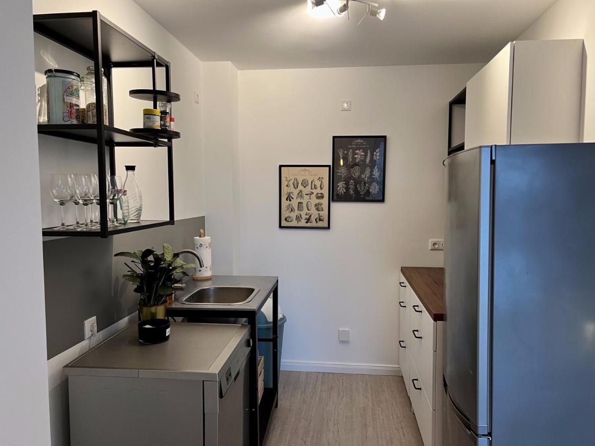 Gemuetliche Apartments Direkt An Der Grenze Von Hamburg Нордерщед Екстериор снимка