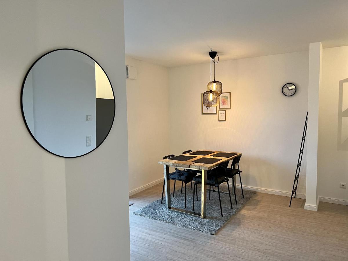 Gemuetliche Apartments Direkt An Der Grenze Von Hamburg Нордерщед Екстериор снимка
